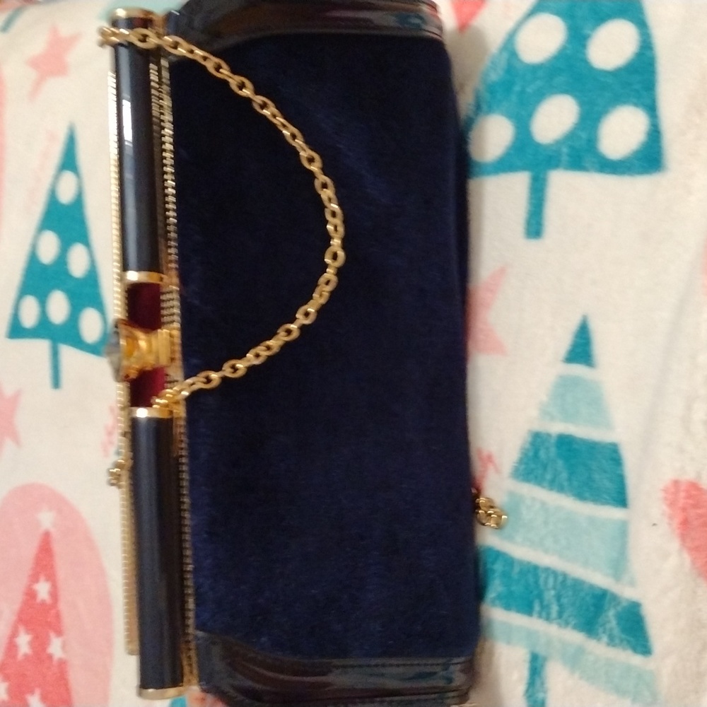 Shoulder purse